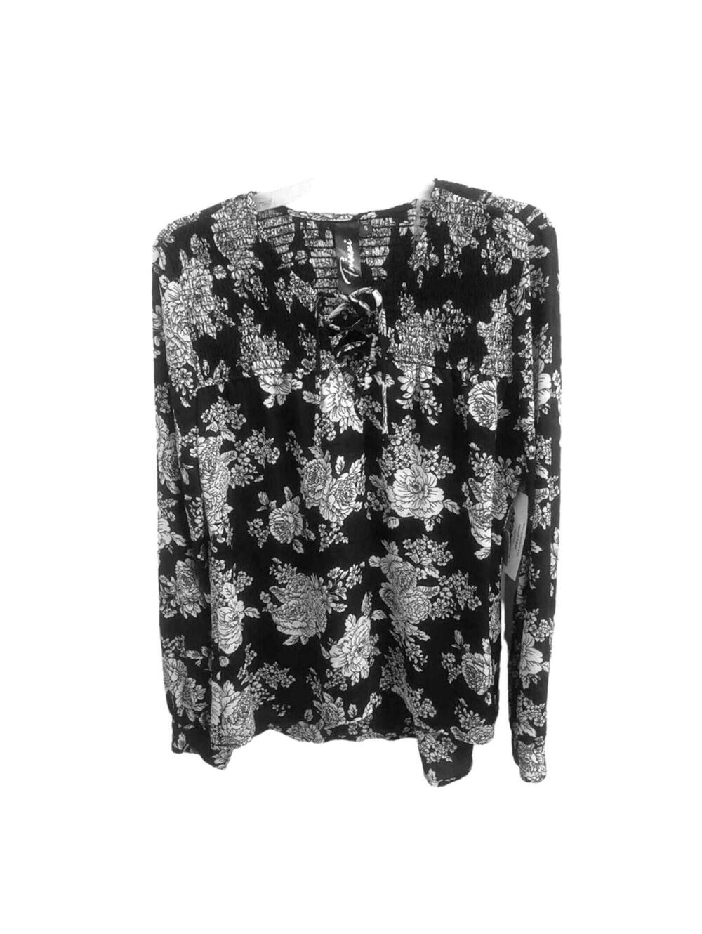NWT women's small black & white floral blouse